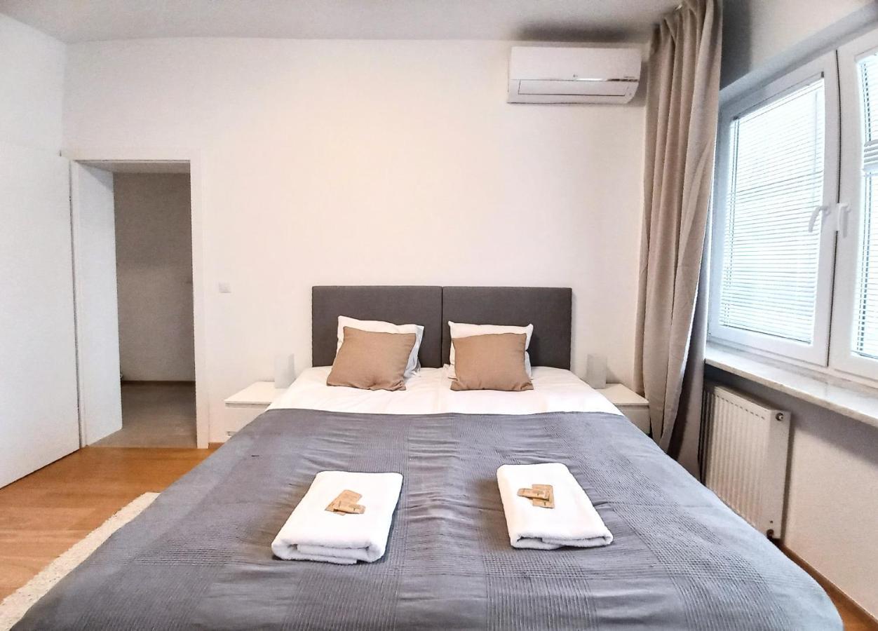 Warsaw Concierge Hoza Centrum Exterior foto